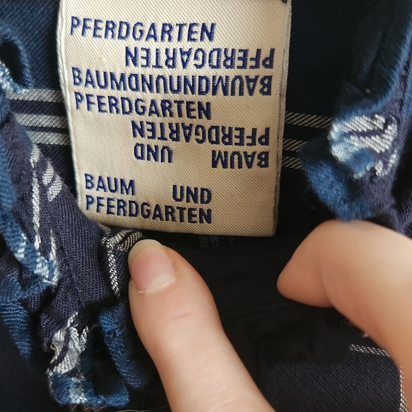 Baum und Pferdgarten Navy Plaid Ruffle Shirt XS - Picture 3 of 4